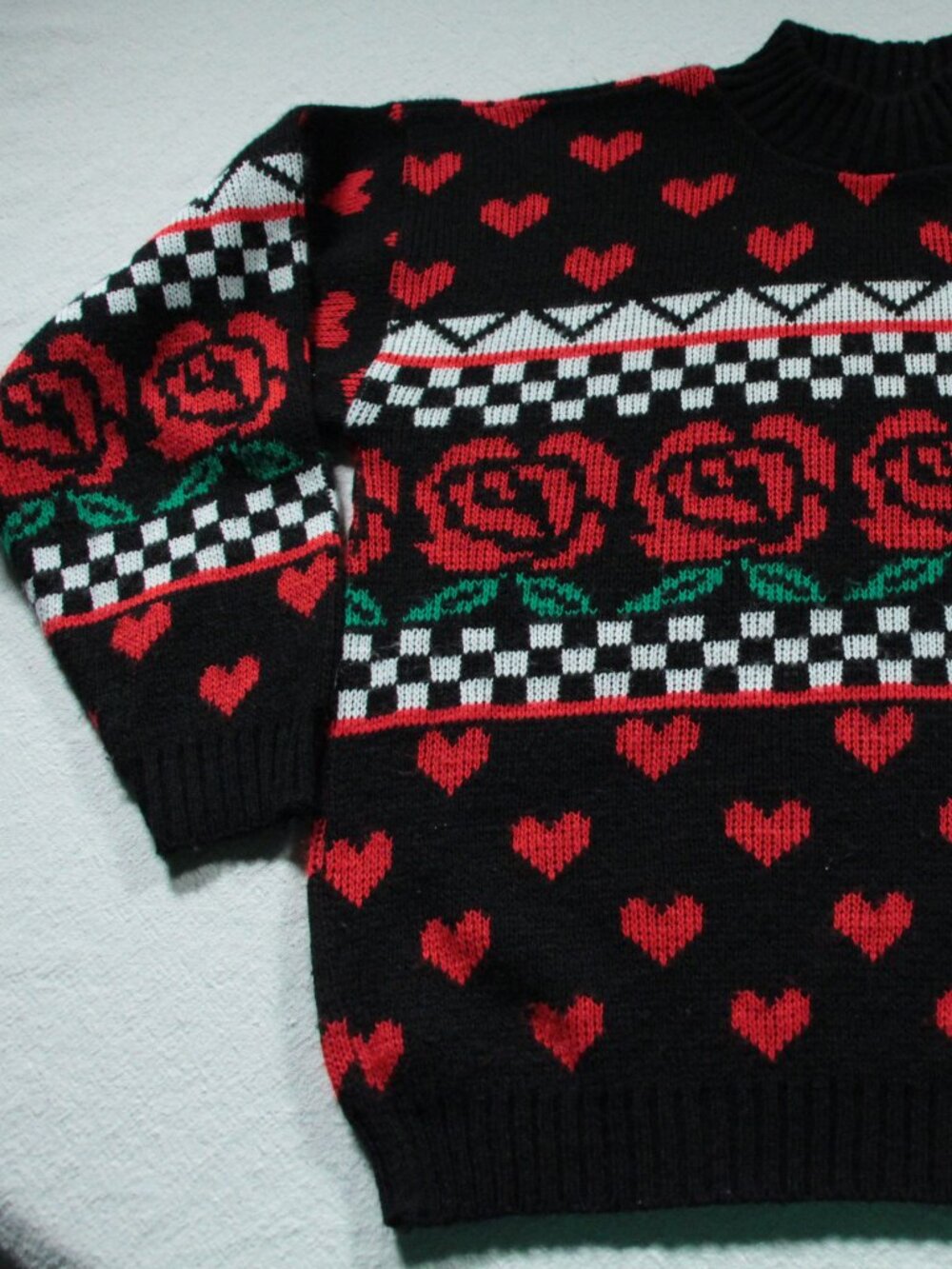 Vintage 80s 90s Adele Knitwear Women's Acrylic Sweater Hearts Roses